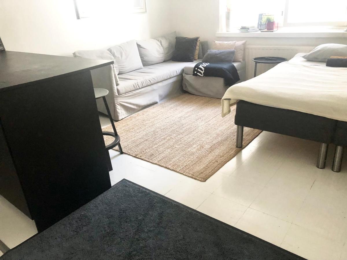 Sweethome Studio 49 In City Center Punavuori District Хелзинки Екстериор снимка